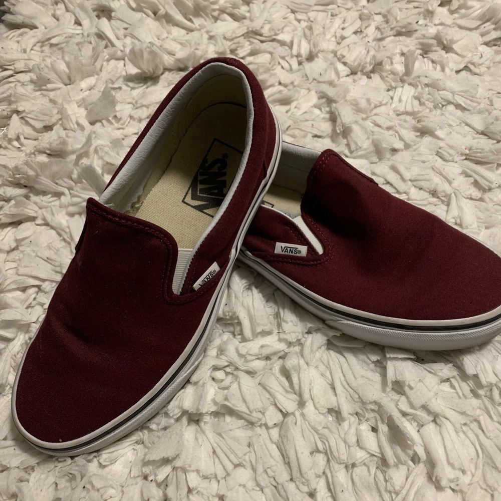 ON HOLD Vans classic slip on